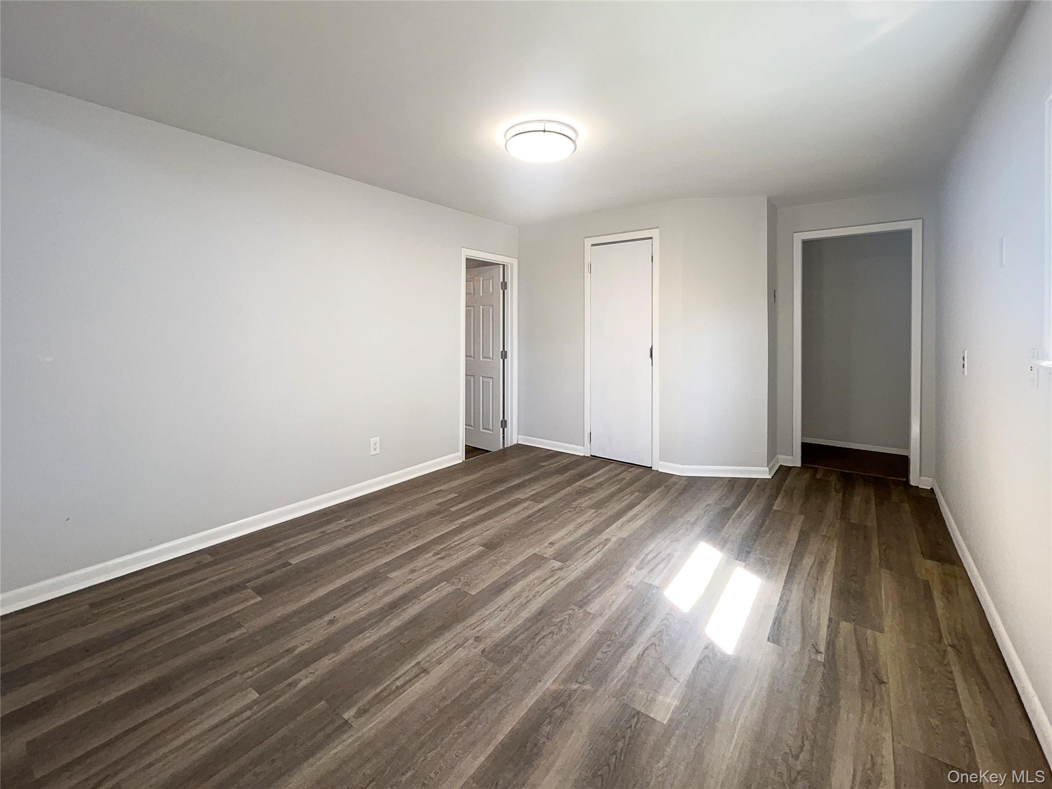 #20 photo, 371 Pennsylvania Avenue, Mineola , NY 11501