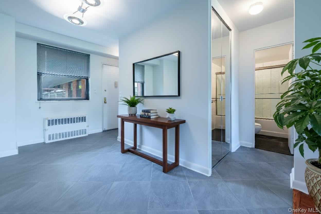 #11 photo, 4901 Henry Hudson Parkway, ブロンクス区 Bronx , NY 10471