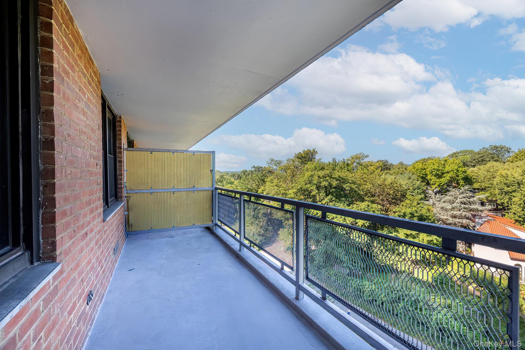 #14 photo, 4901 Henry Hudson Parkway, ブロンクス区 Bronx , NY 10471