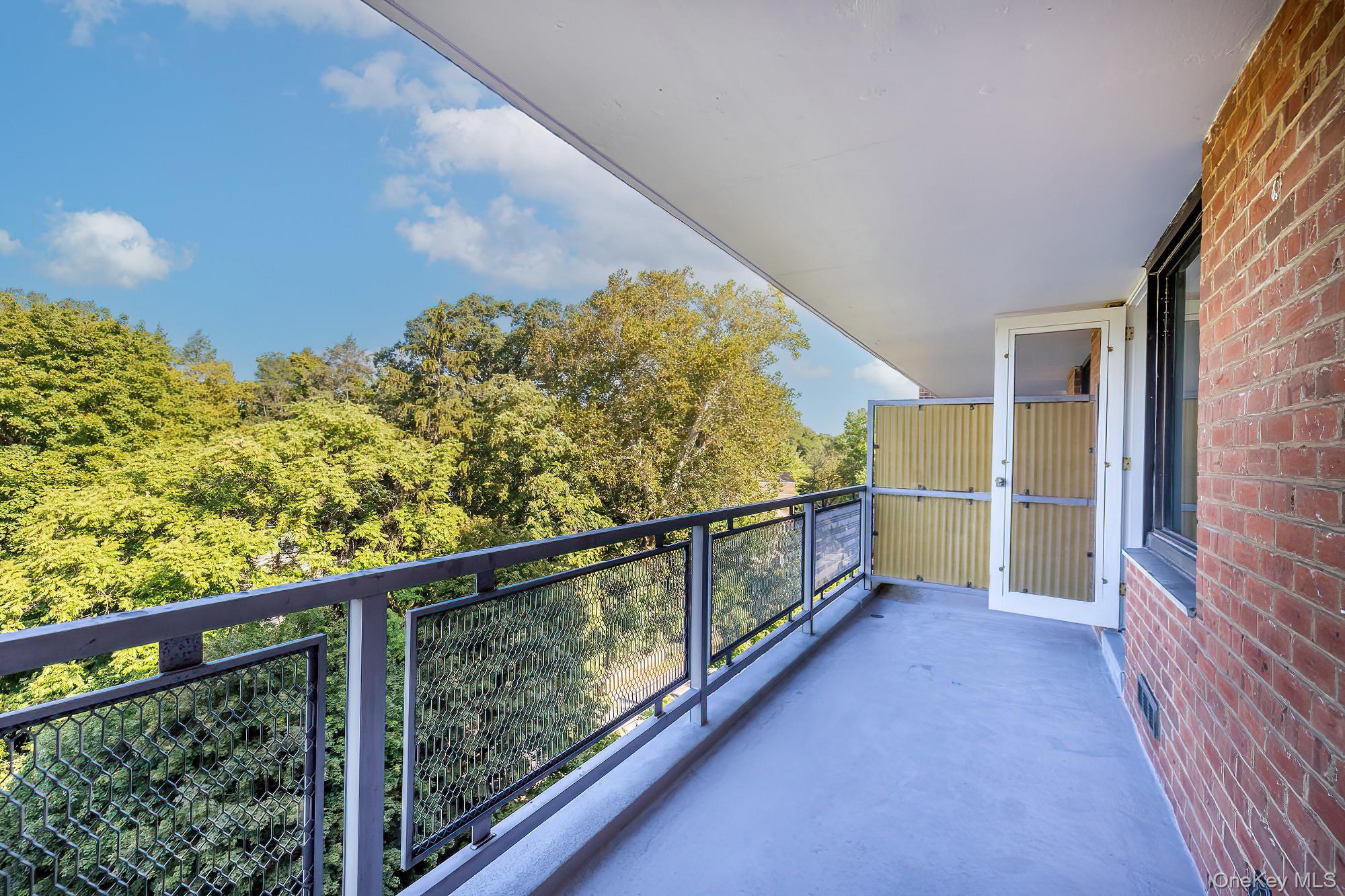 #15 photo, 4901 Henry Hudson Parkway, ブロンクス区 Bronx , NY 10471