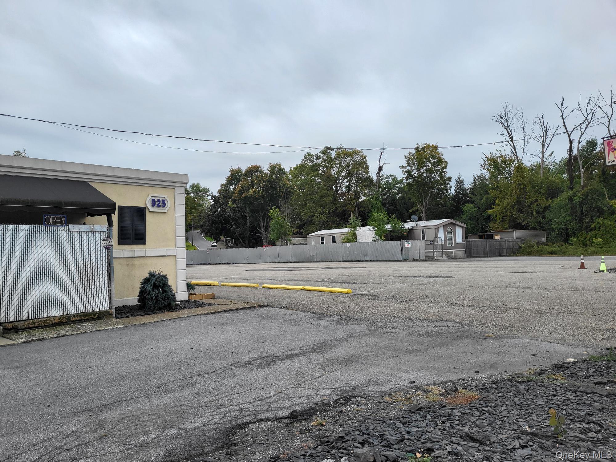 #4 photo, 929 Little Britain Road, New Windsor , NY 12553