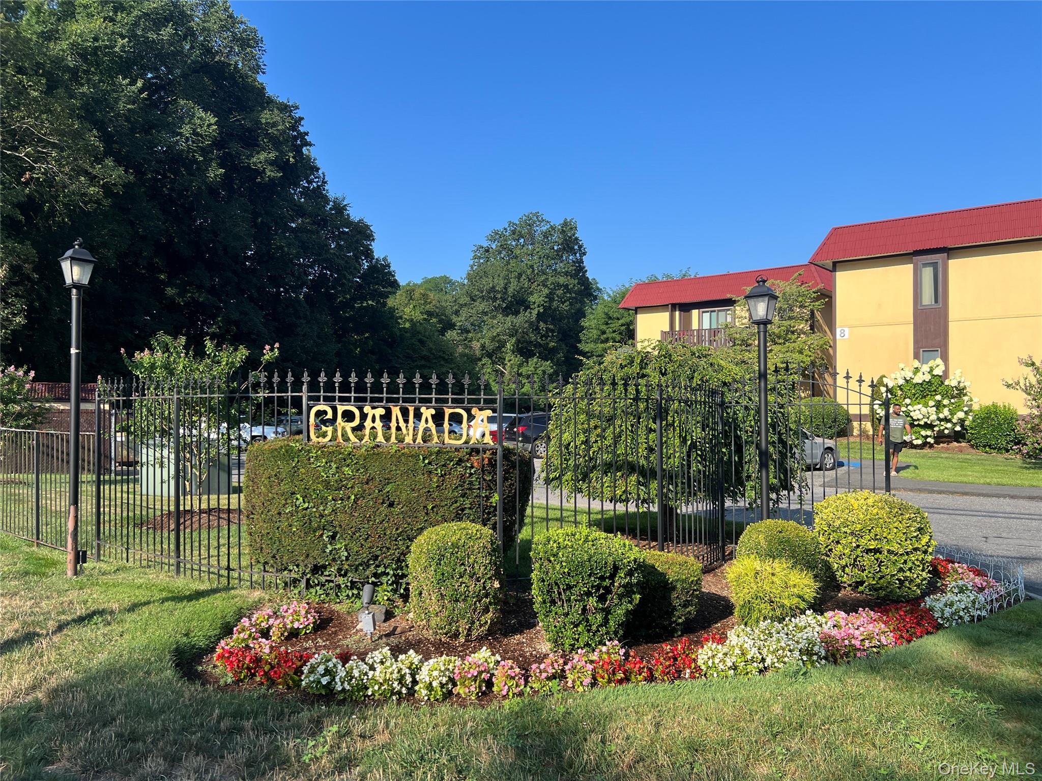 #1 photo, 1 Granada Crescent, White Plains , NY 10603