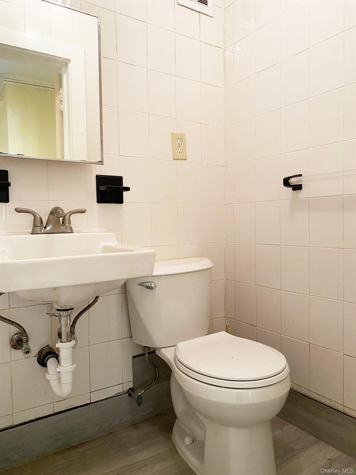 #11 photo, 15 Woodcrest Avenue, White Plains , NY 10604