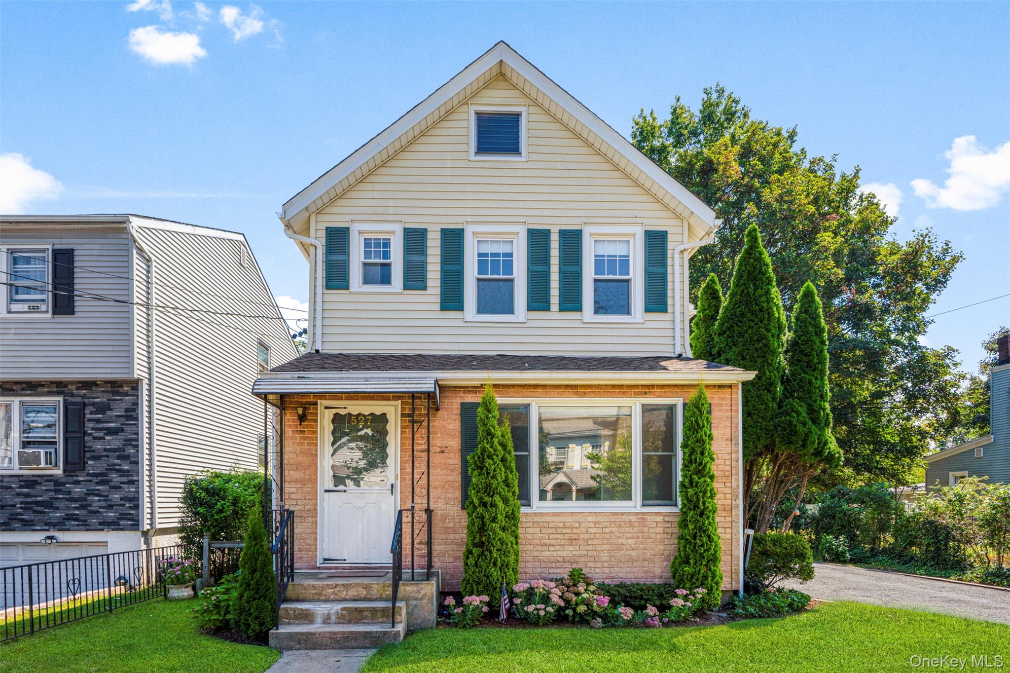 #1 photo, 527 Jefferson Avenue, Mamaroneck , NY 10543