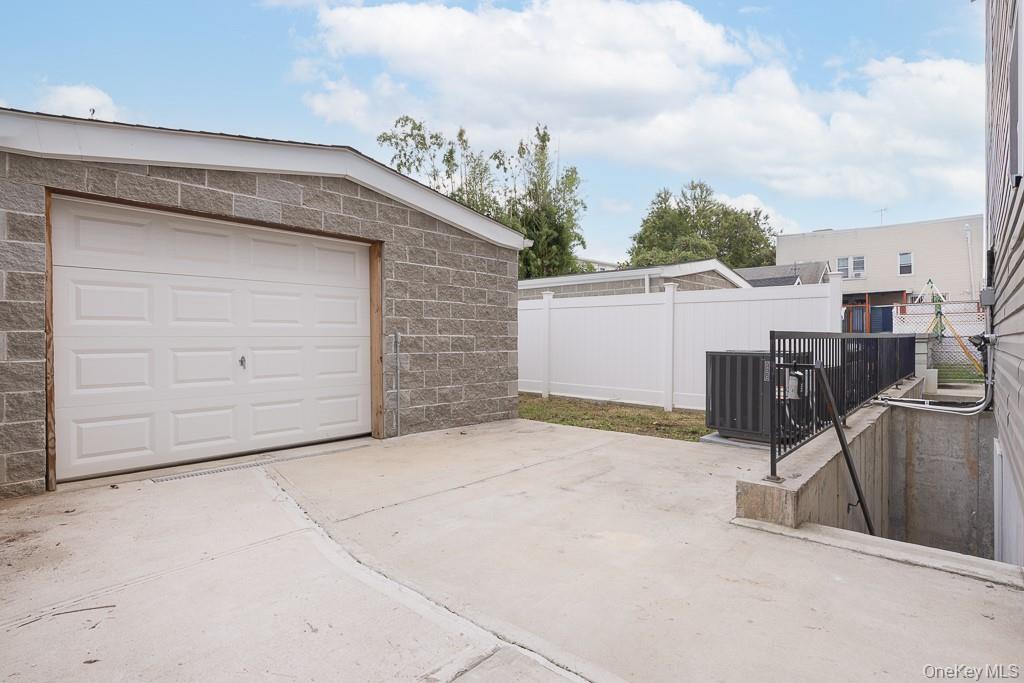 #5 photo, 416 Revere Avenue, Bronx , NY 10465