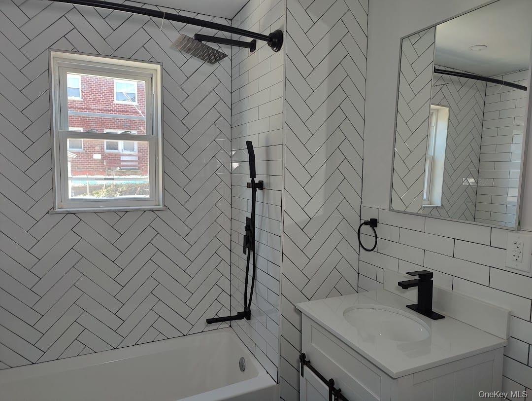 #9 photo, 416 Revere Avenue, Bronx , NY 10465