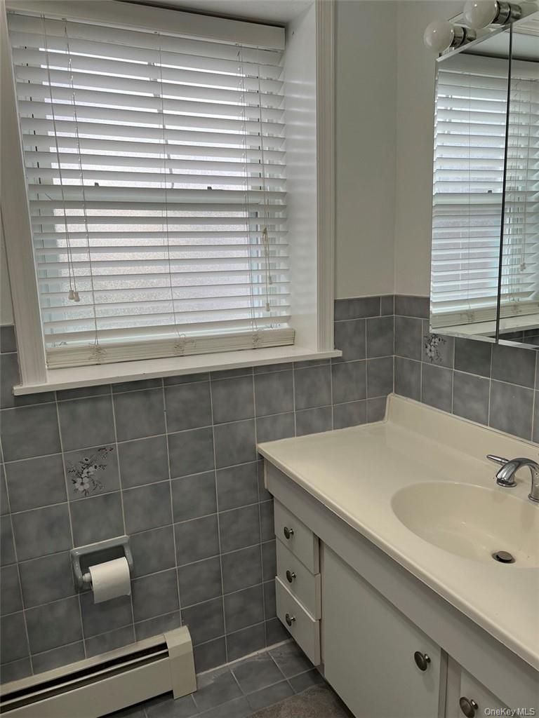 #9 photo, 39 Wilmot Road, Scarsdale , NY 10583