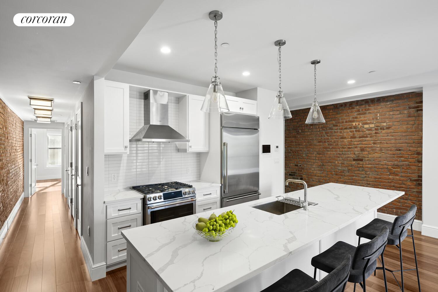 #4 photo, 569 St Marks Avenue, ブルックリン区 Crown Heights , NY 11216