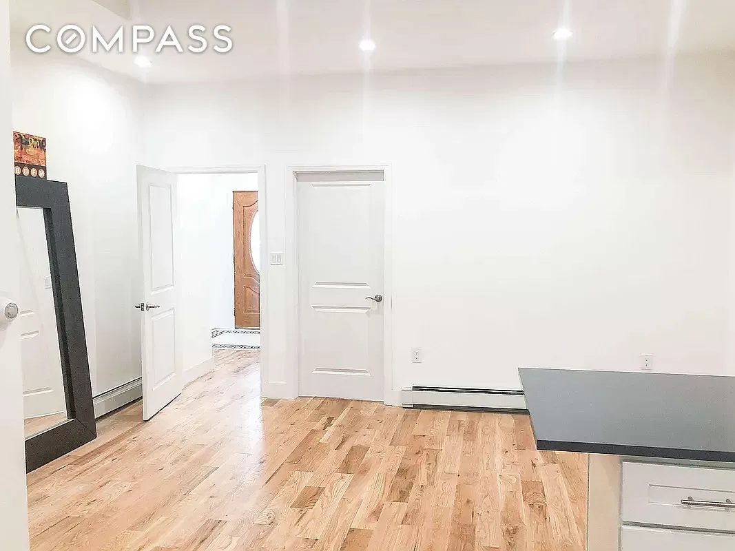 #4 photo, Brooklyn, Bushwick , NY 11221