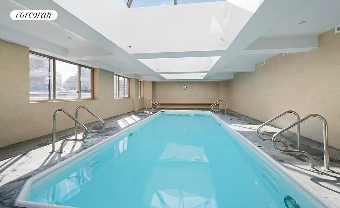 #9 photo, New York City, マンハッタン Yorkville , NY 10028