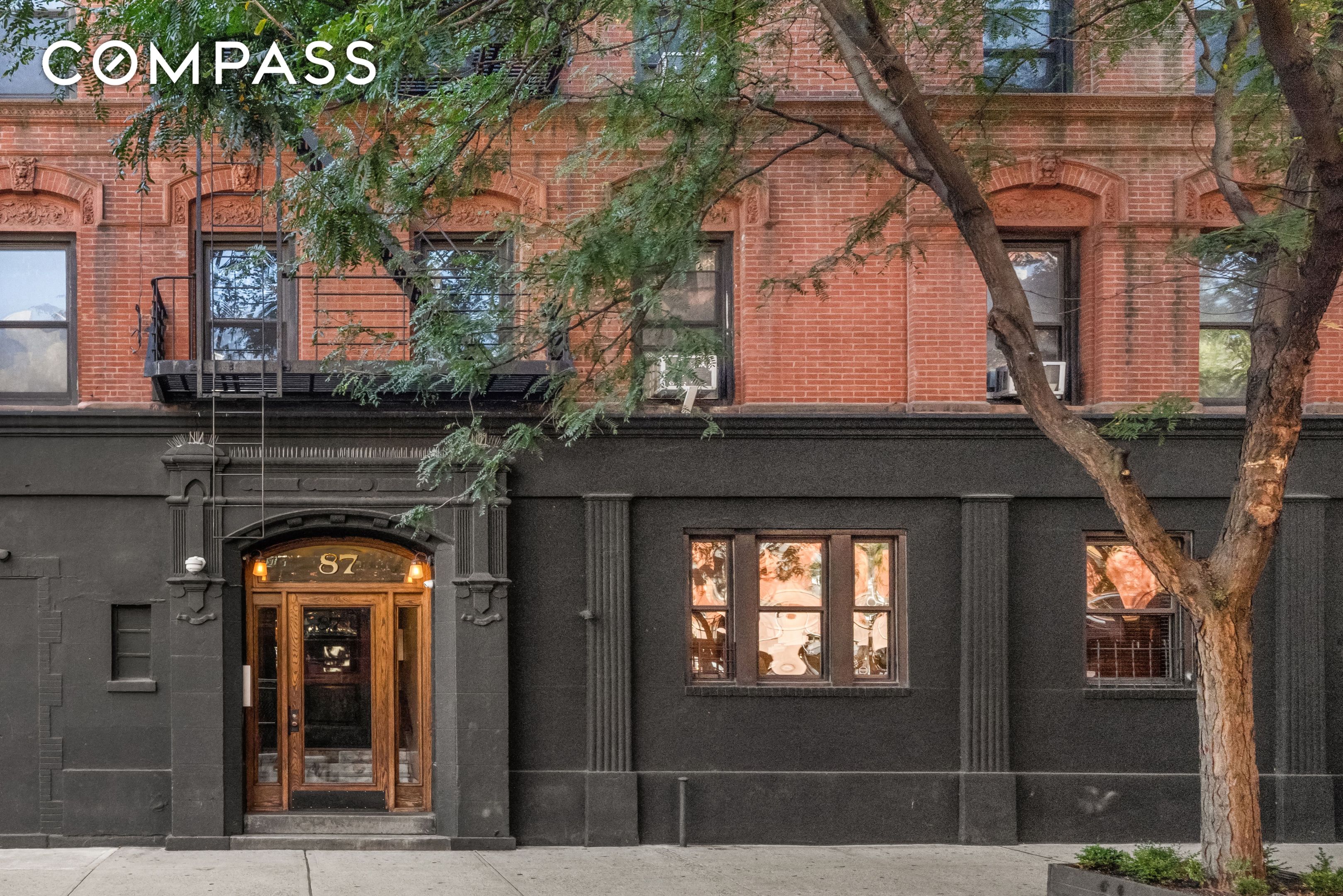 #9 photo, 87 E 2nd Street, East Village , NY 10003