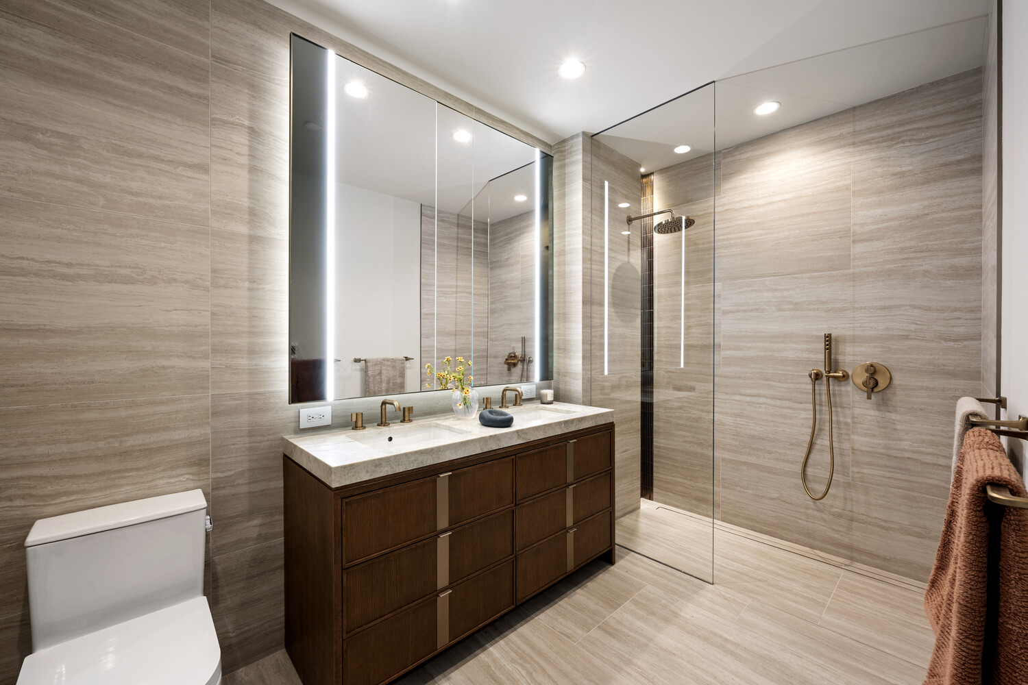 #4 photo, 126 E 57TH Street, Midtown East , NY 10022