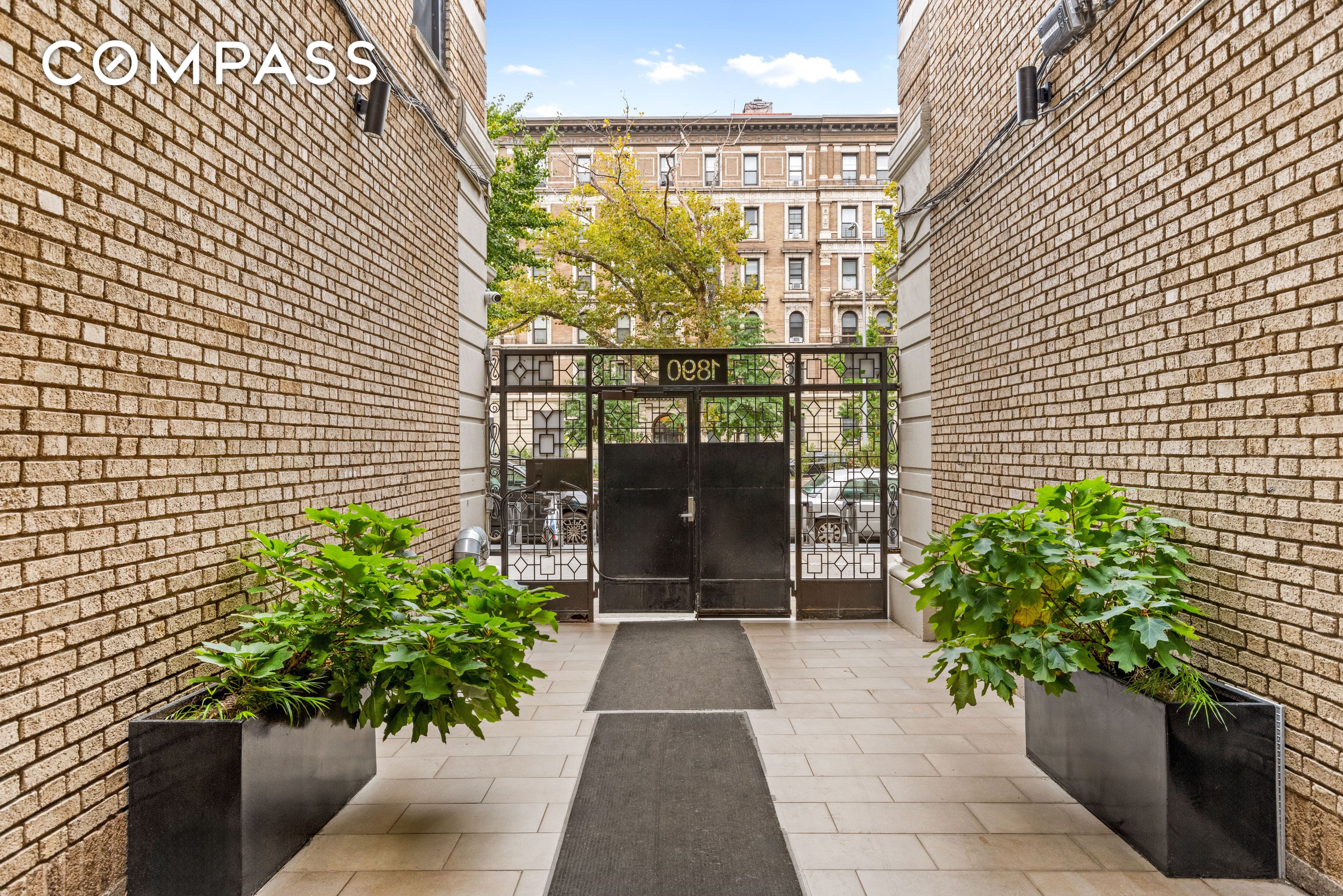 #12 photo, 1890 Adam Clayton Powell Jr Boulevard, マンハッタン Harlem , NY 10026