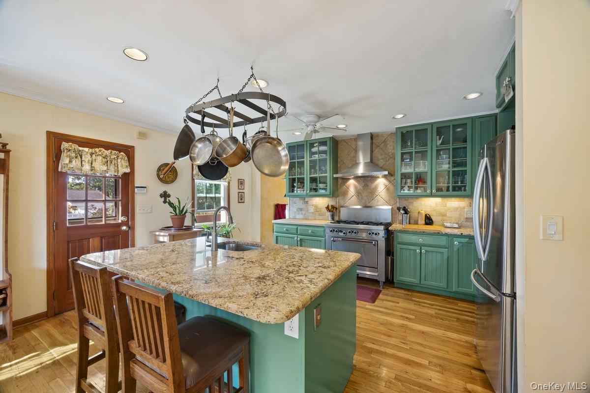 #6 photo, 186 Green Street, Valley Stream , NY 11580