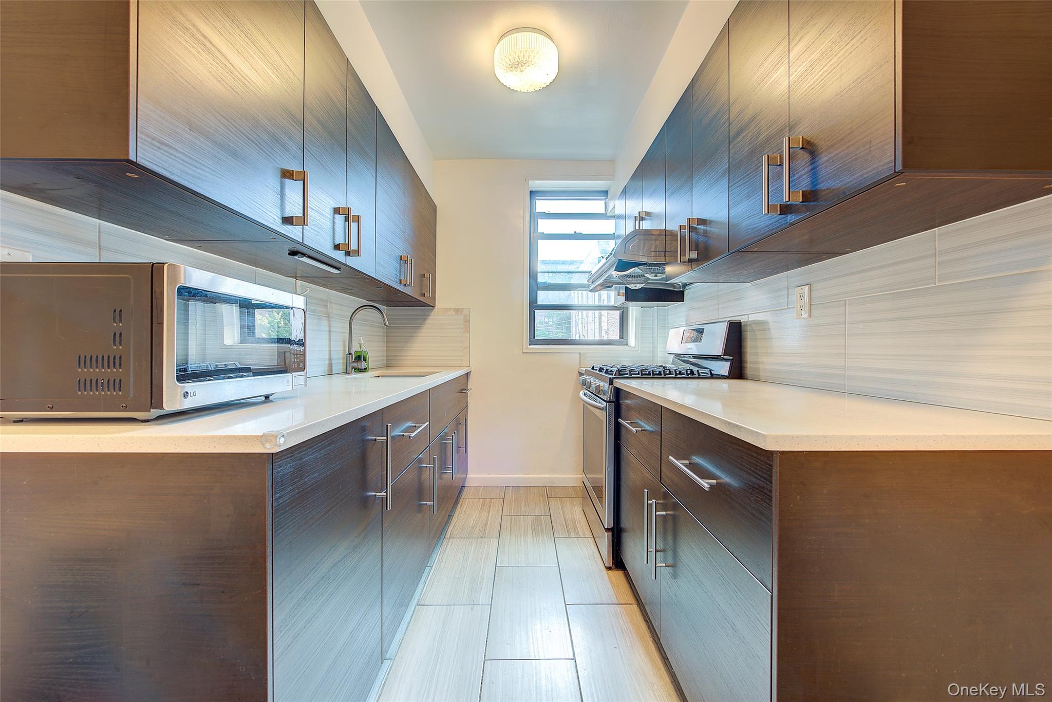 #14 photo, 38-15 149th Street, クイーンズ区 Flushing , NY 11354