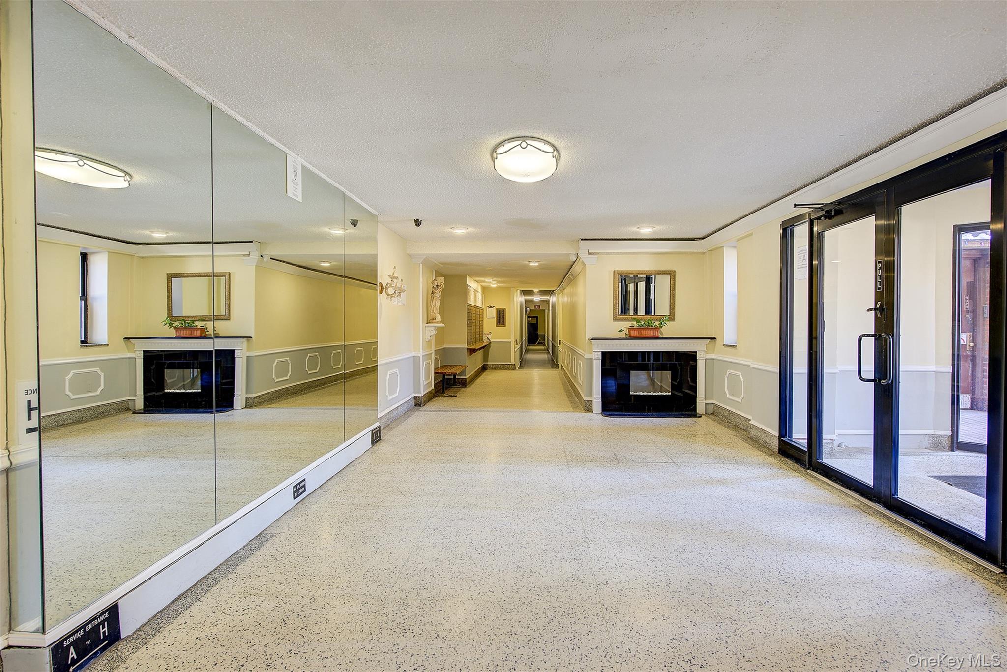 #4 photo, 38-15 149th Street, クイーンズ区 Flushing , NY 11354