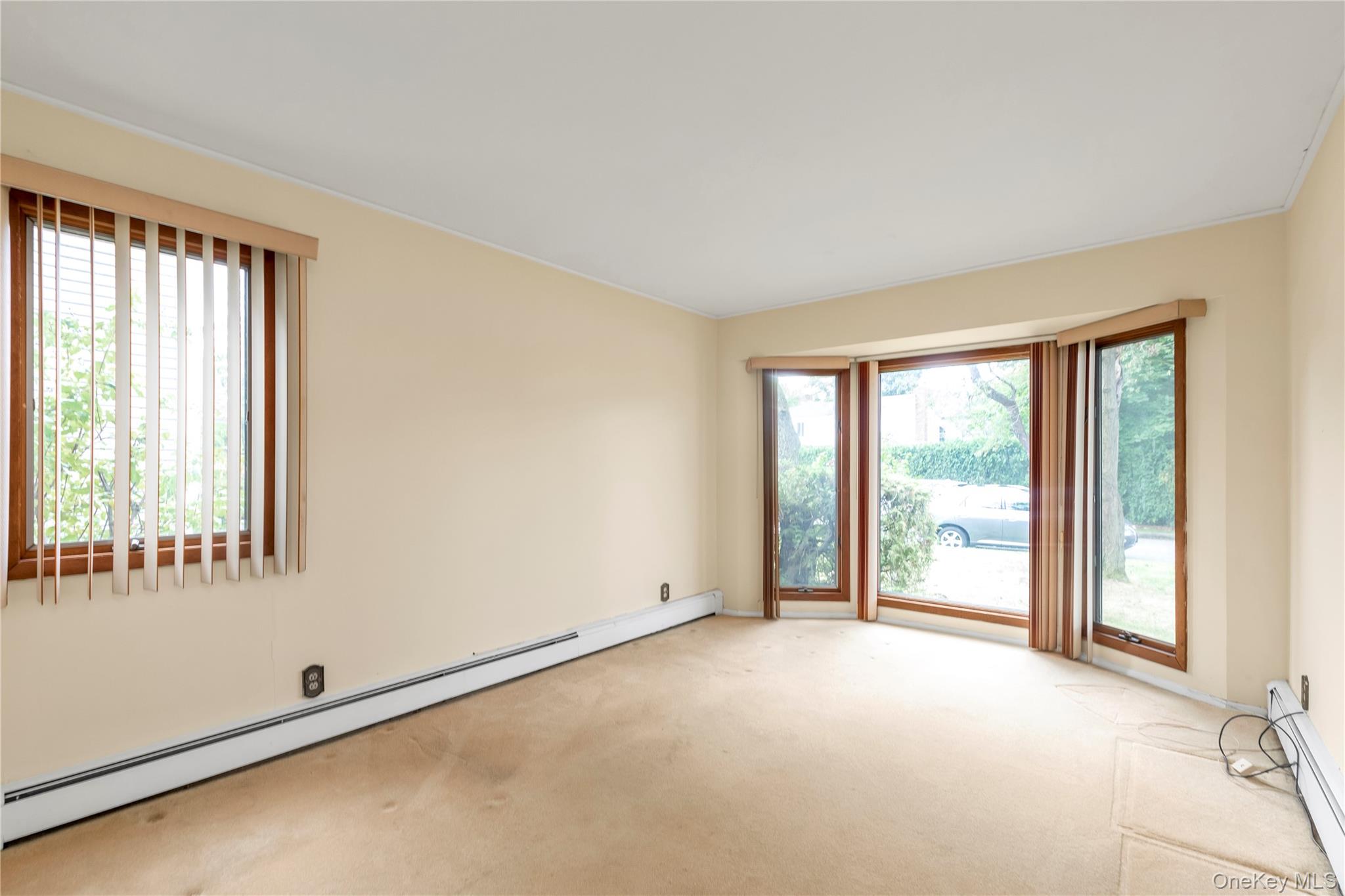 #12 photo, 87 Hillturn Lane, ナッソー郡 Roslyn Heights , NY 11577