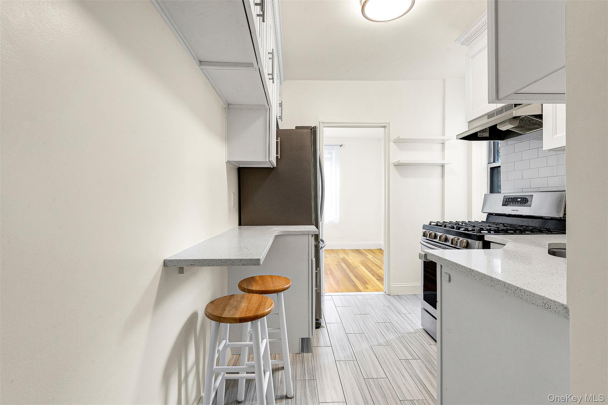 #19 photo, 104-20 68th Drive, クイーンズ区 Forest Hills , NY 11375