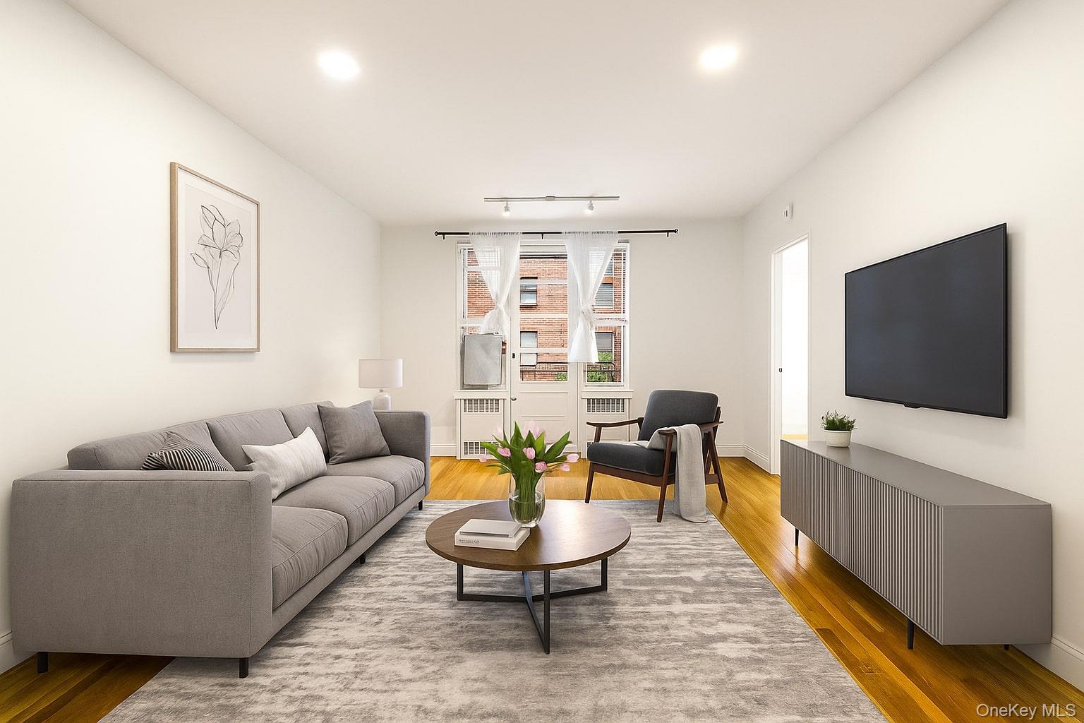 #7 photo, 104-20 68th Drive, クイーンズ区 Forest Hills , NY 11375