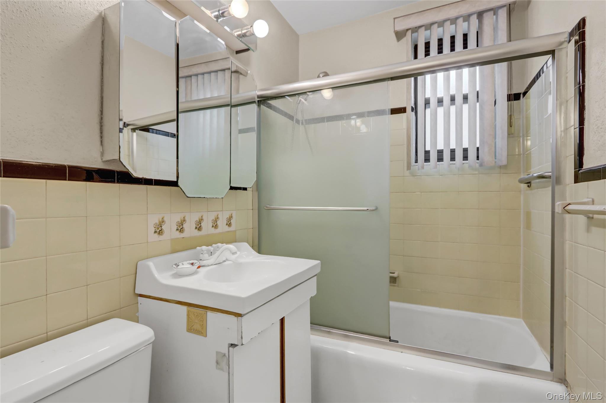 #13 photo, 26-16 Union Street, クイーンズ区 Flushing , NY 11354