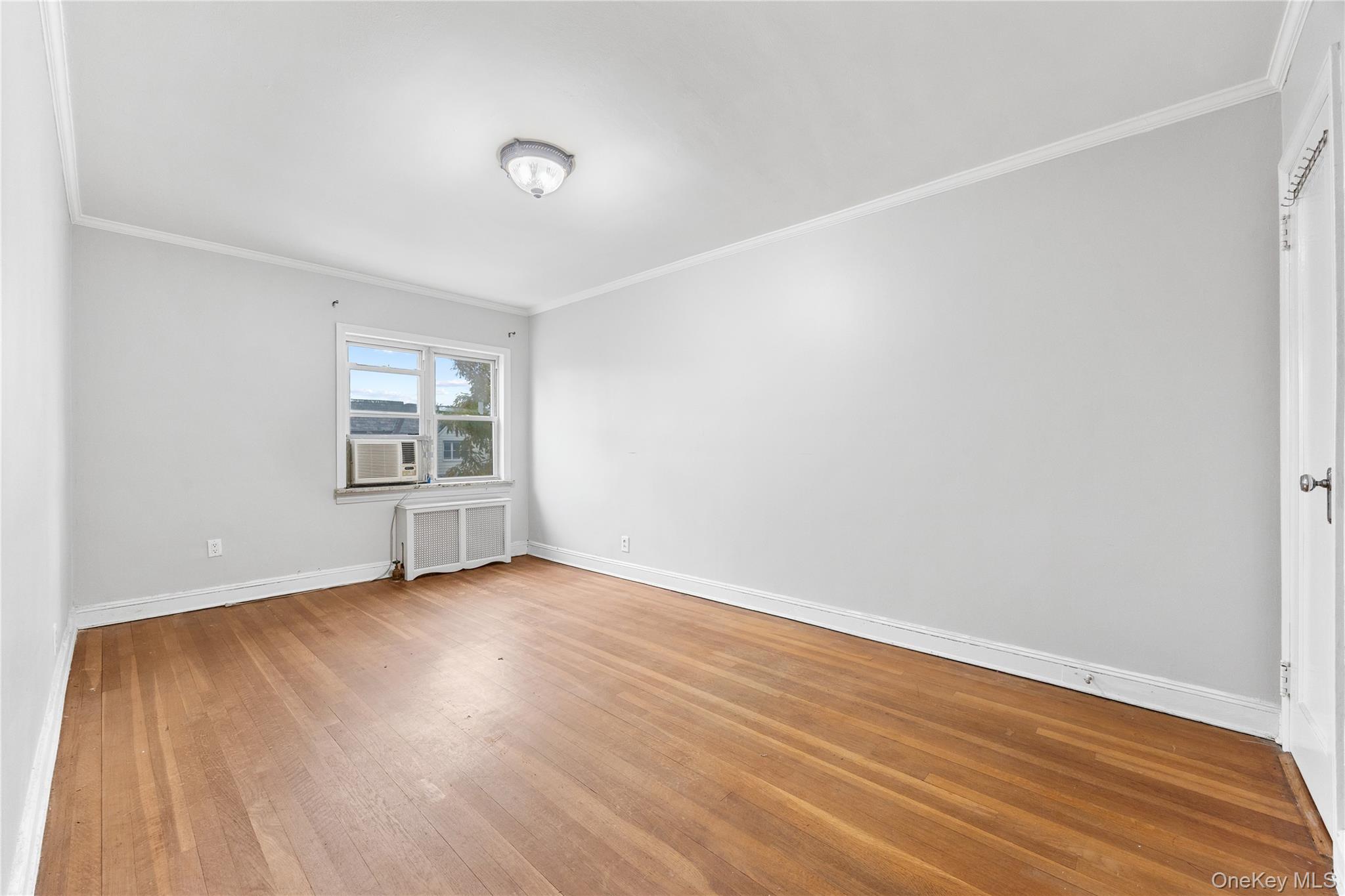 #10 photo, 14850 60th Avenue, Flushing , NY 11355