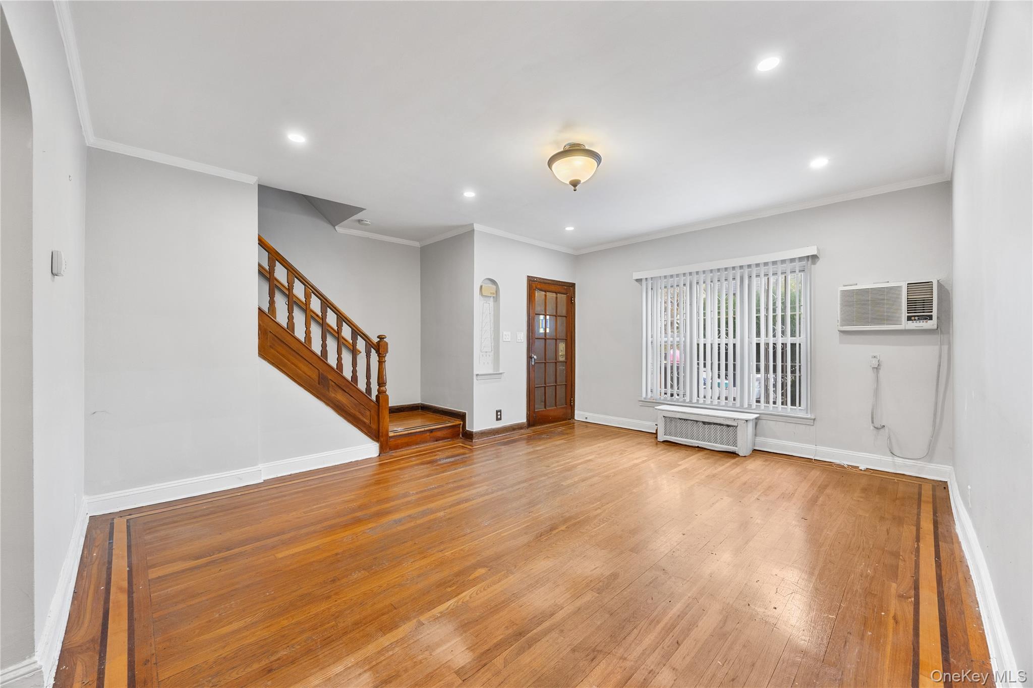 #4 photo, 14850 60th Avenue, Flushing , NY 11355