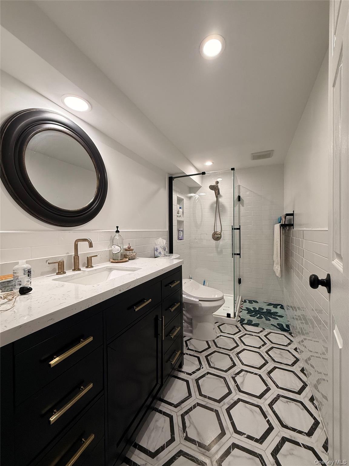 #5 photo, 139 New York Avenue, Freeport , NY 11520