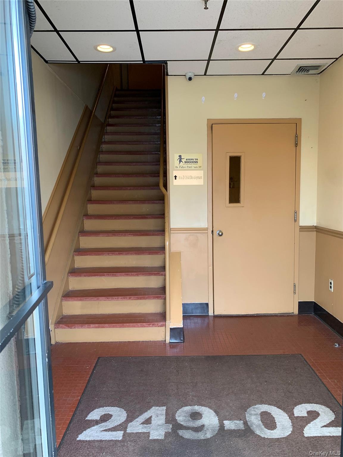 #1 photo, 249-02 Jericho Turnpike, Floral Park , NY 11001