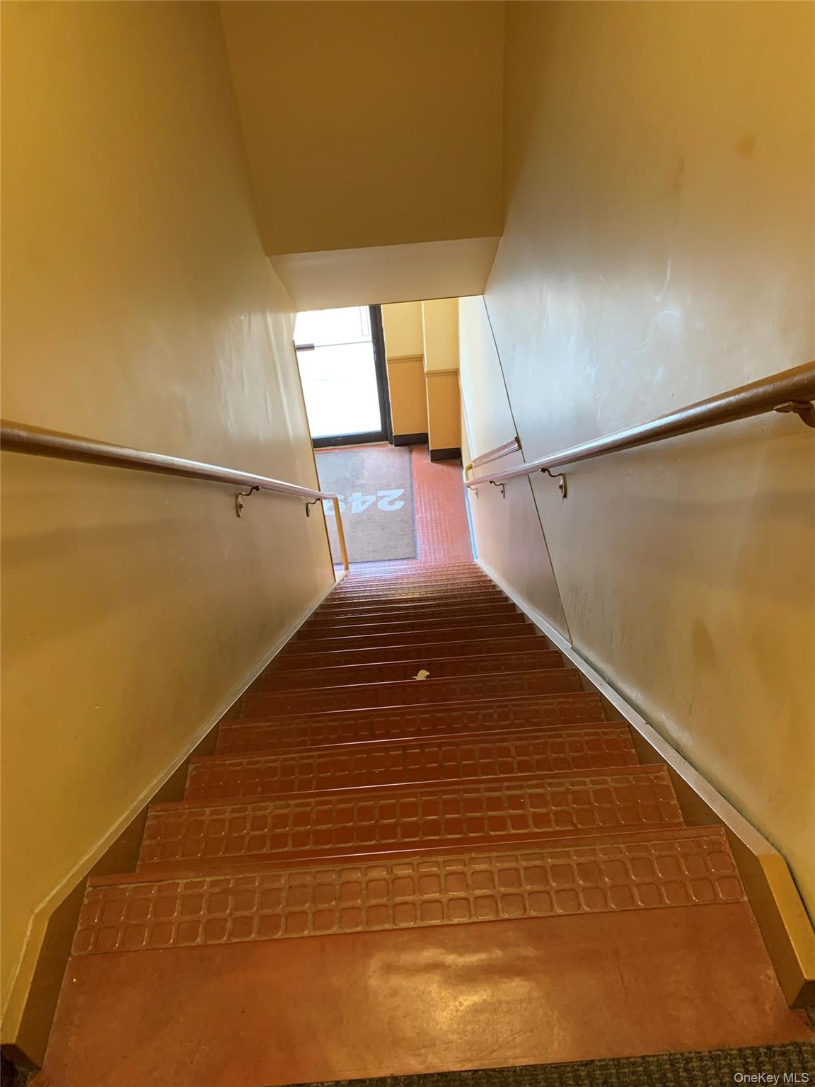 #14 photo, 249-02 Jericho Turnpike, Floral Park , NY 11001