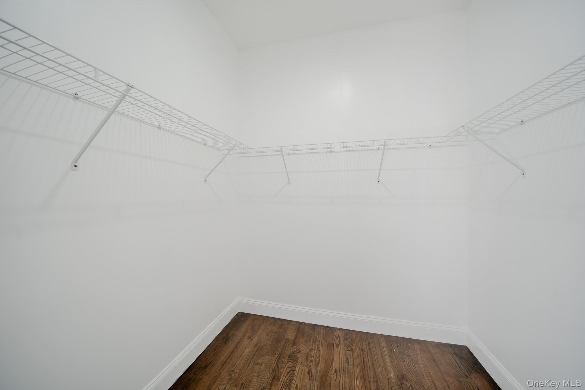 #19 photo, 68 Spruce Street, Hicksville , NY 11801