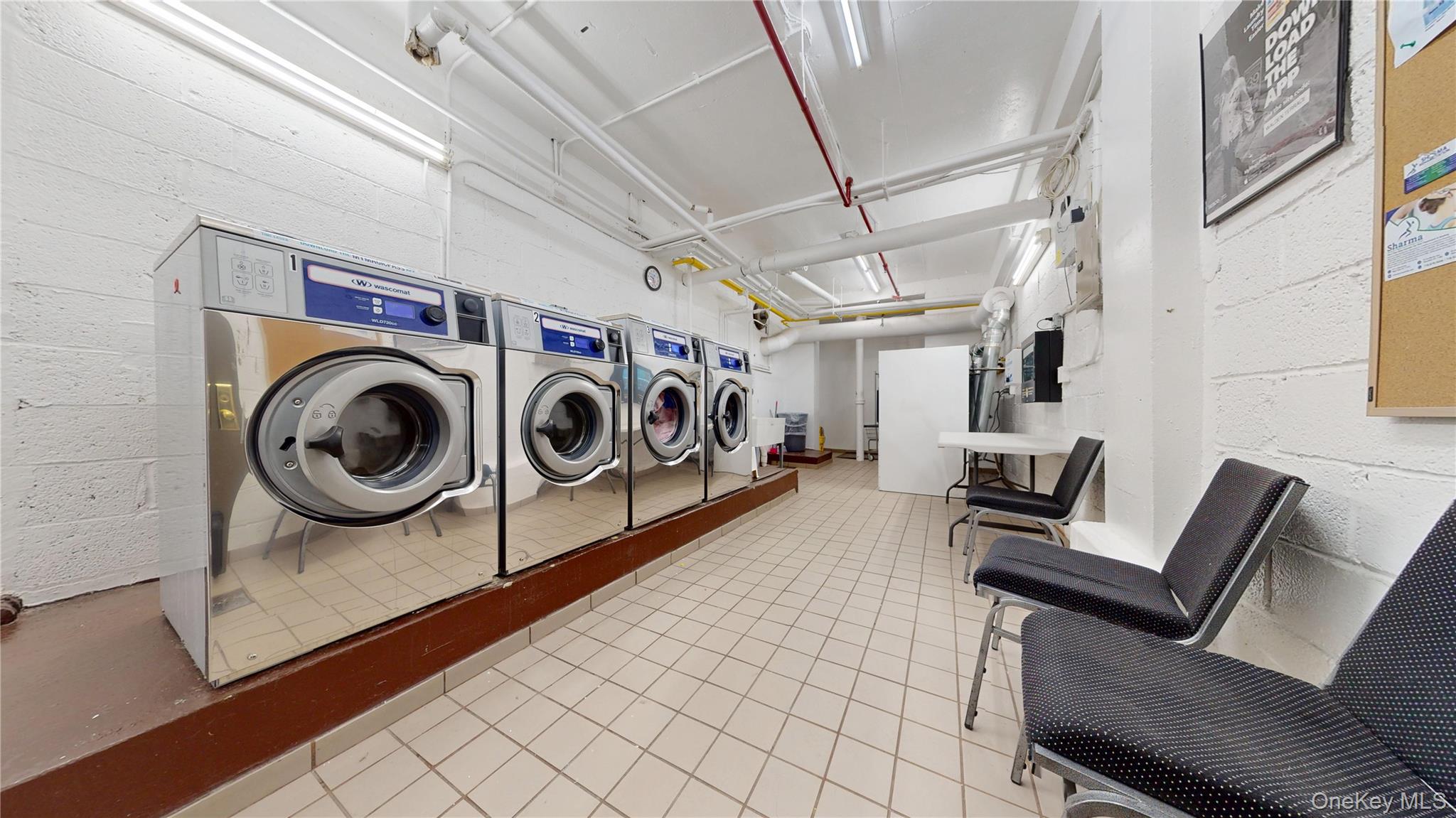 #8 photo, 98-34 63rd Drive, クイーンズ区 Rego Park , NY 11374