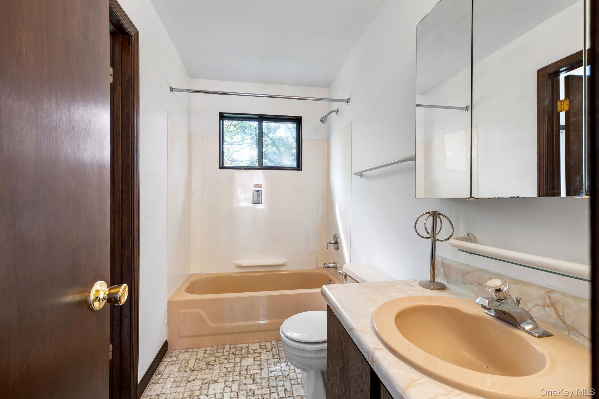 #17 photo, 9 Spruce Court, Fishkill , NY 12524