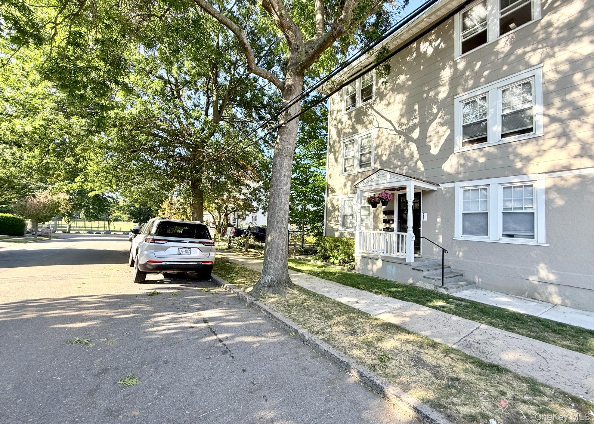 #1 photo, 221 Jensen Avenue, Mamaroneck , NY 10543