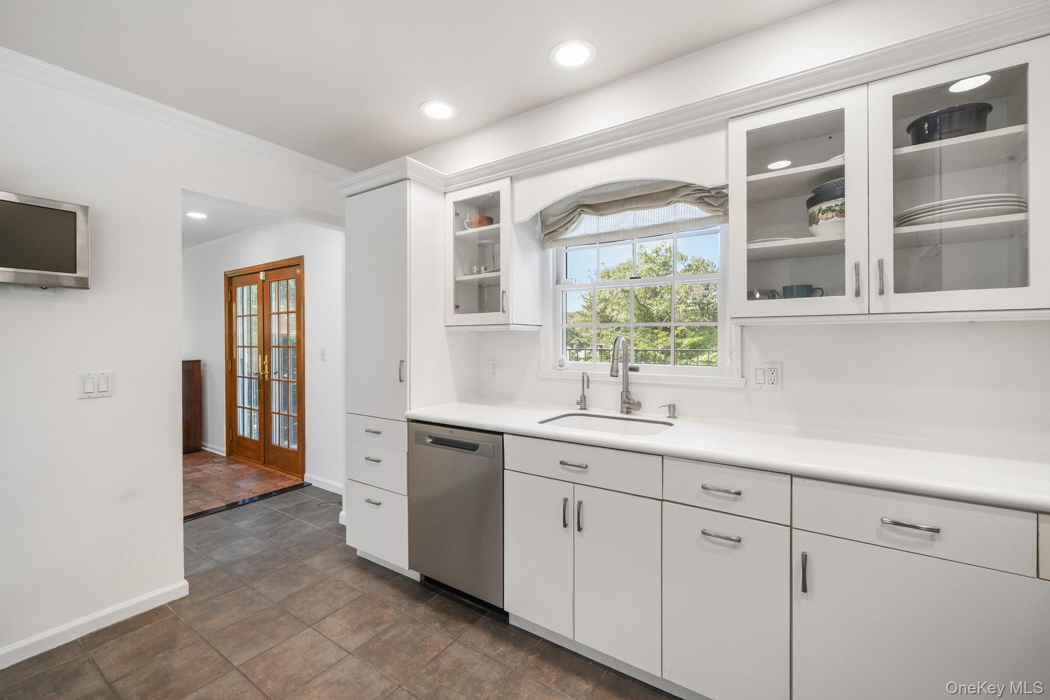 #8 photo, 29 Chatfield Road, Bronxville , NY 10708