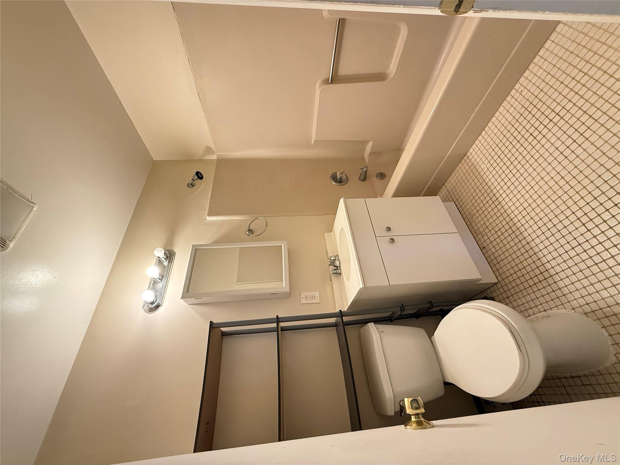 #8 photo, 33 Oak Street, Walden , NY 12586