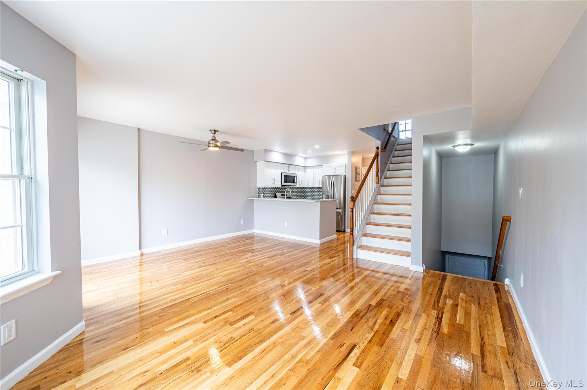 #5 photo, 1 Patricia Lane, Bronx , NY 10465