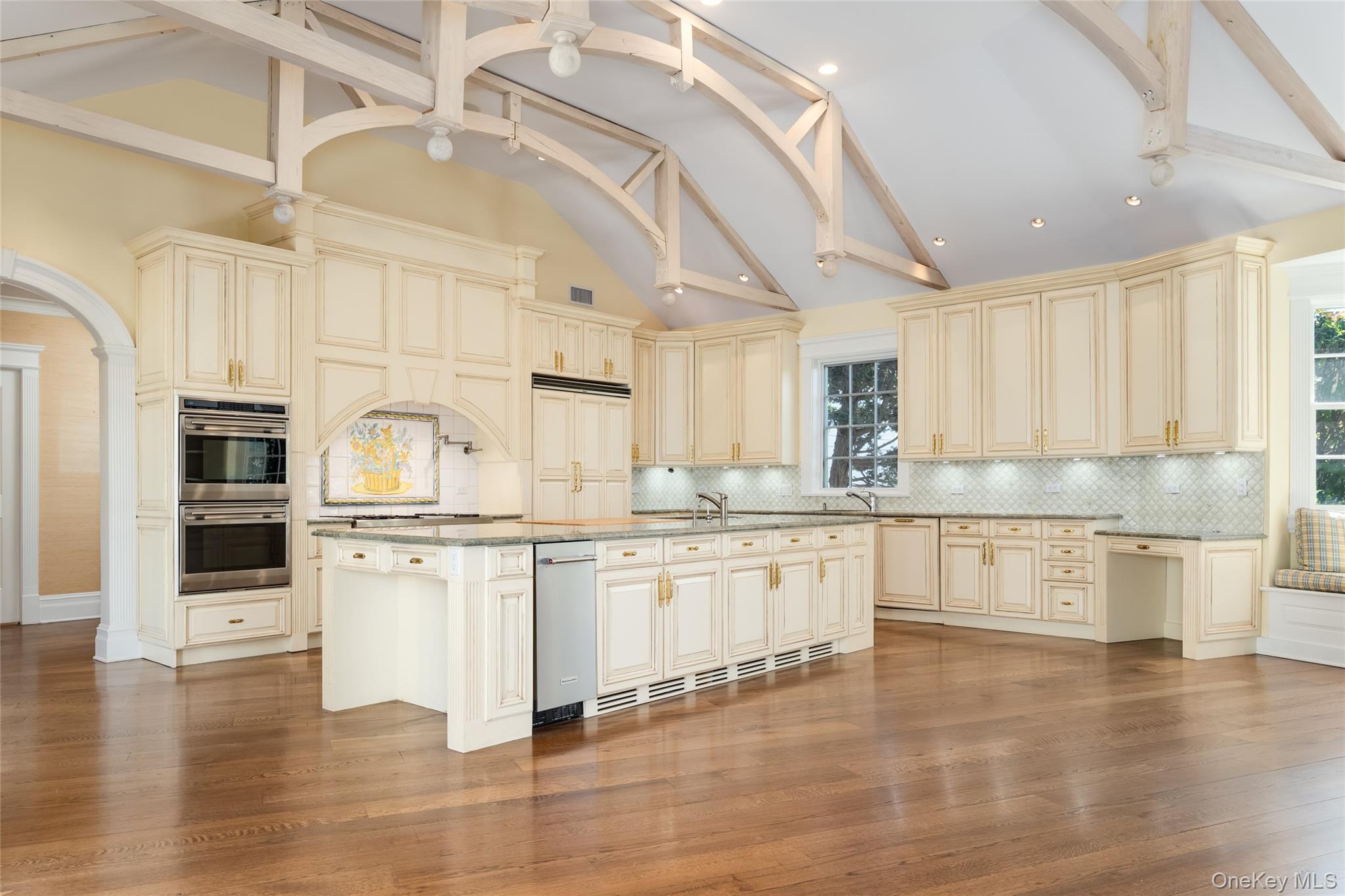 #20 photo, 63 Premium Point, New Rochelle , NY 10801