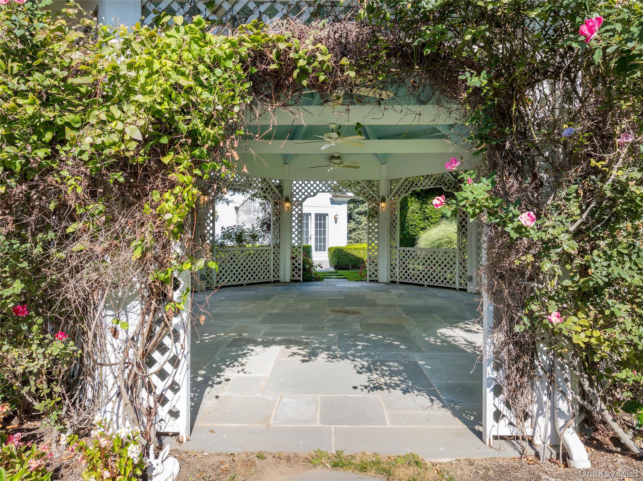 #6 photo, 63 Premium Point, New Rochelle , NY 10801