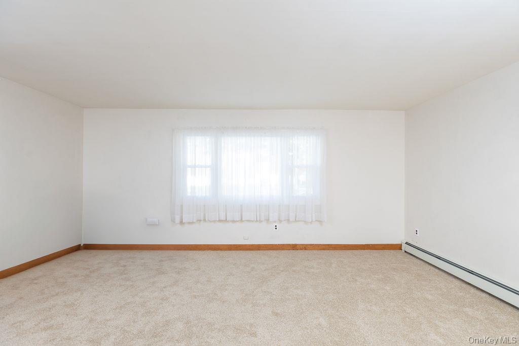 #8 photo, 473 Sleepy Hollow Drive, Shirley , NY 11967