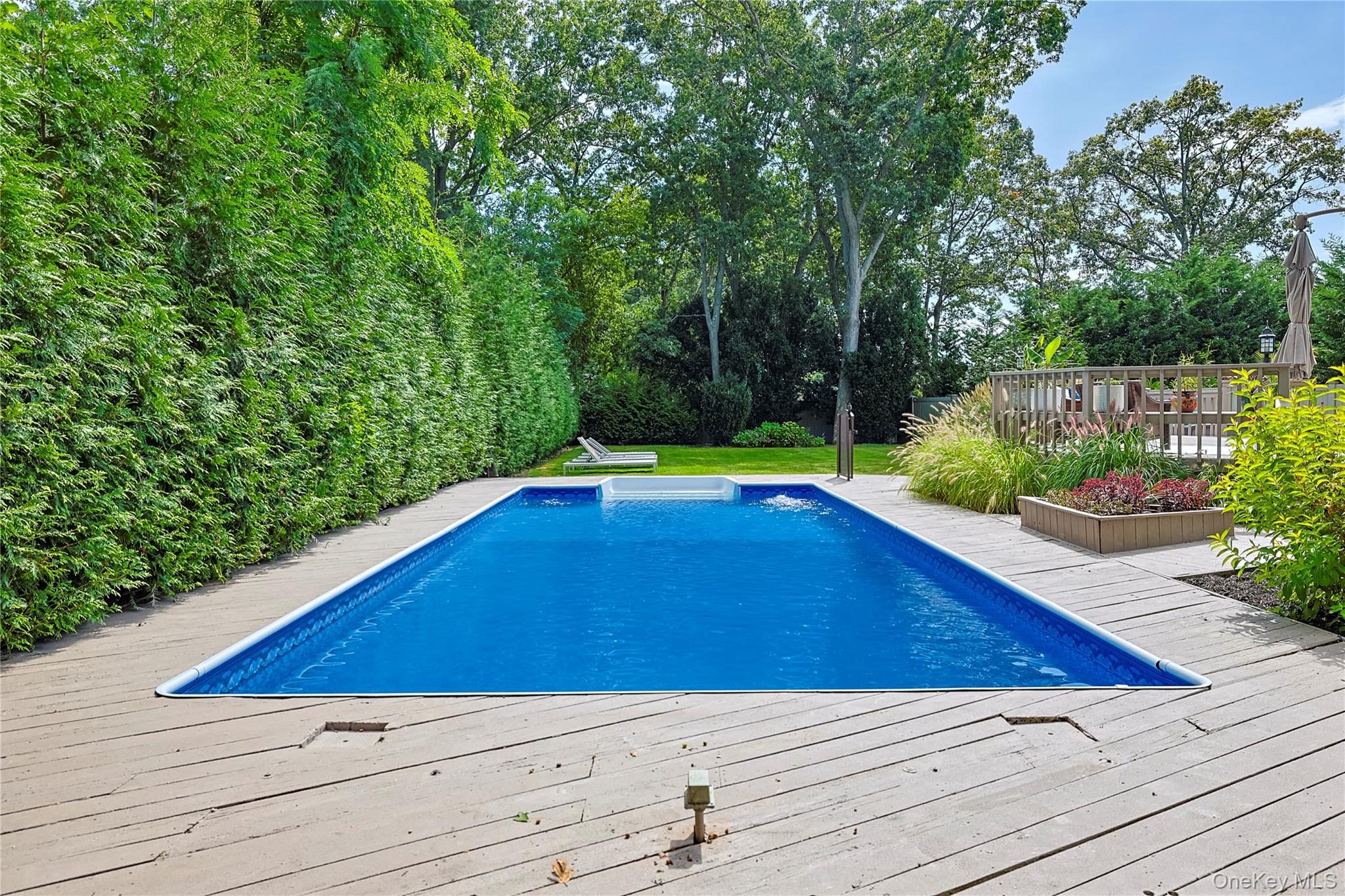 #20 photo, 5 Evelyn Court, Massapequa , NY 11758