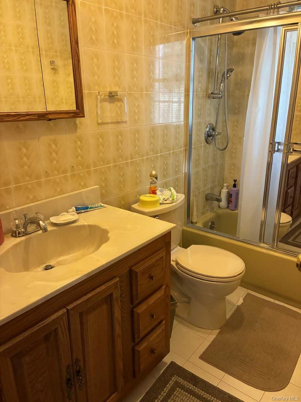 #6 photo, 123 Hawthorne Street, Mastic , NY 11950