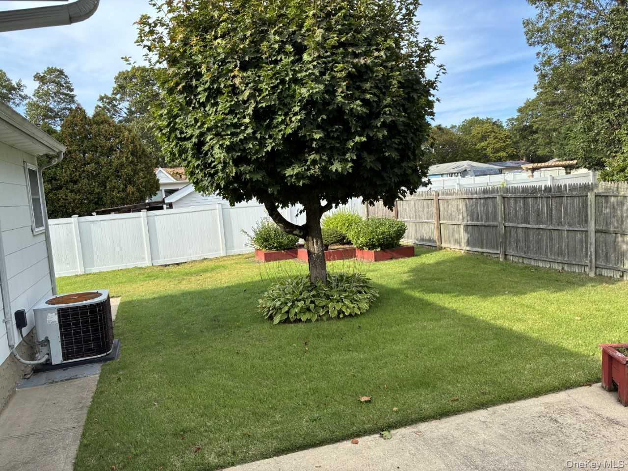 #9 photo, 123 Hawthorne Street, Mastic , NY 11950