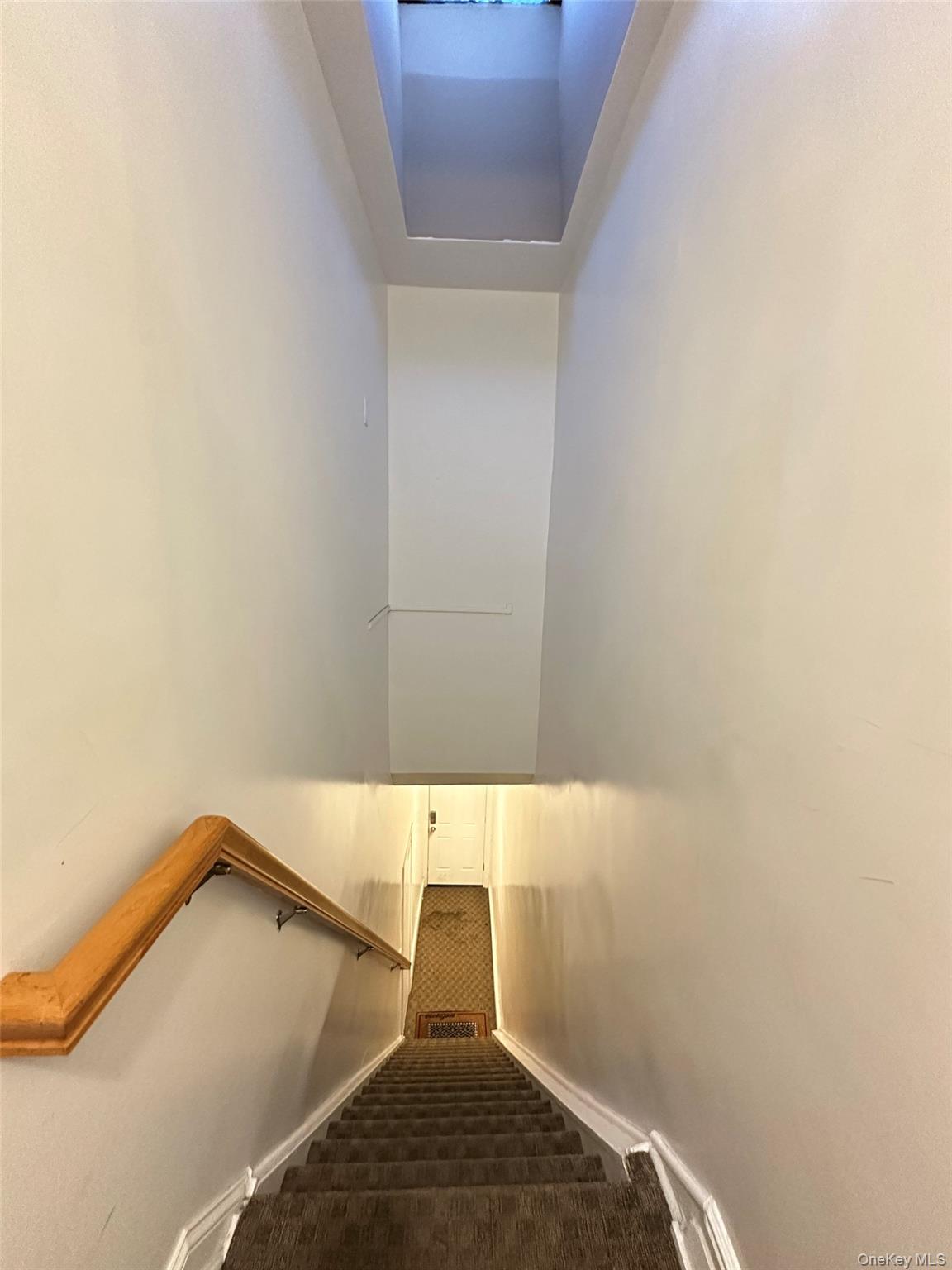 #3 photo, 248-47 Jericho Turnpike, Jamaica , NY 11426