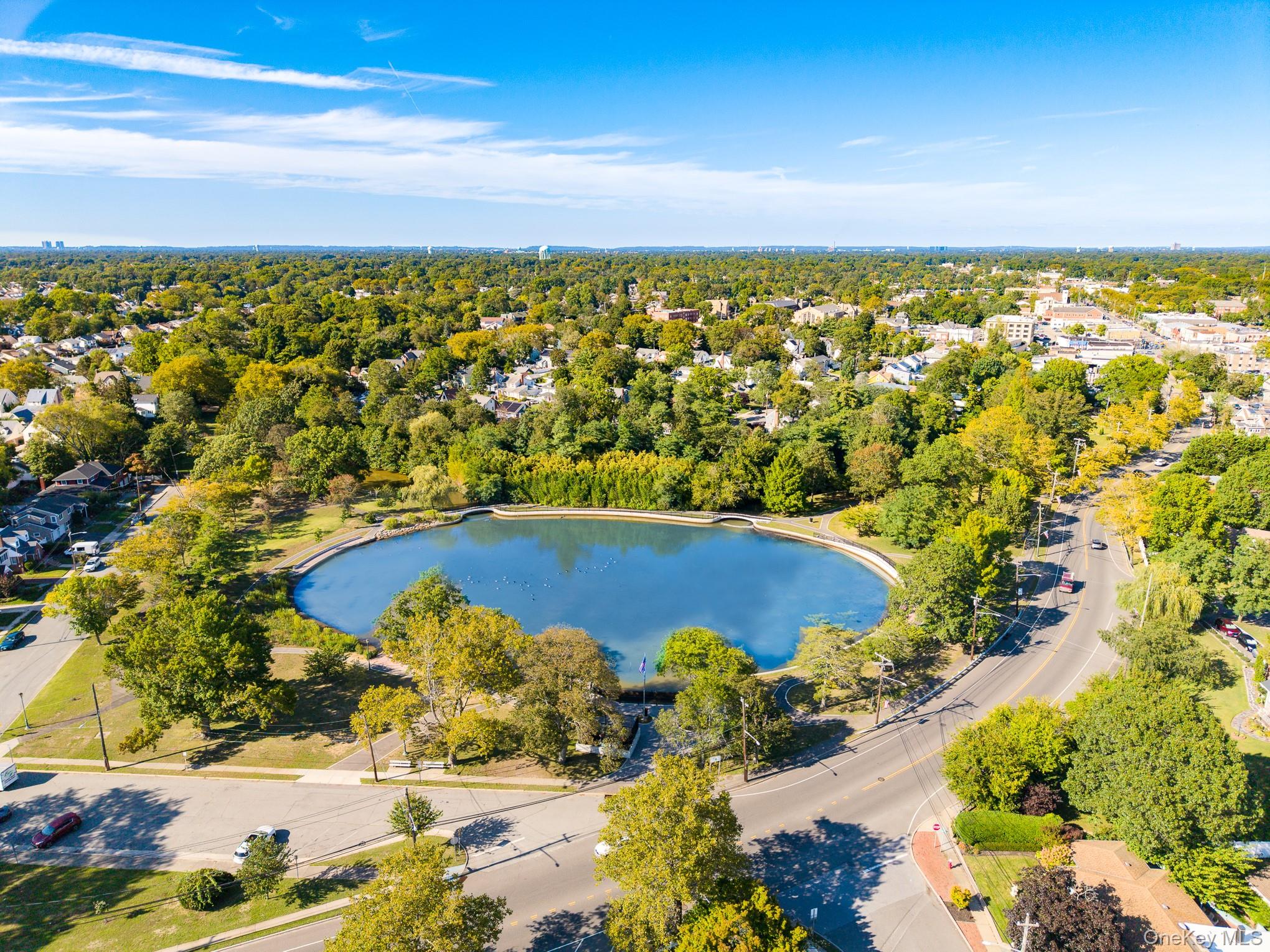 #17 photo, 724 Foxhurst Road, Baldwin , NY 11510