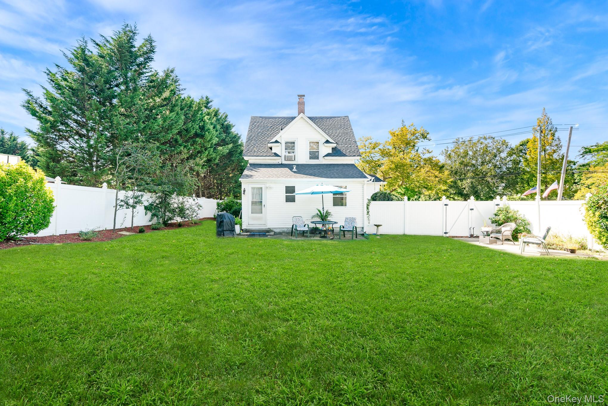 #2 photo, 724 Foxhurst Road, Baldwin , NY 11510