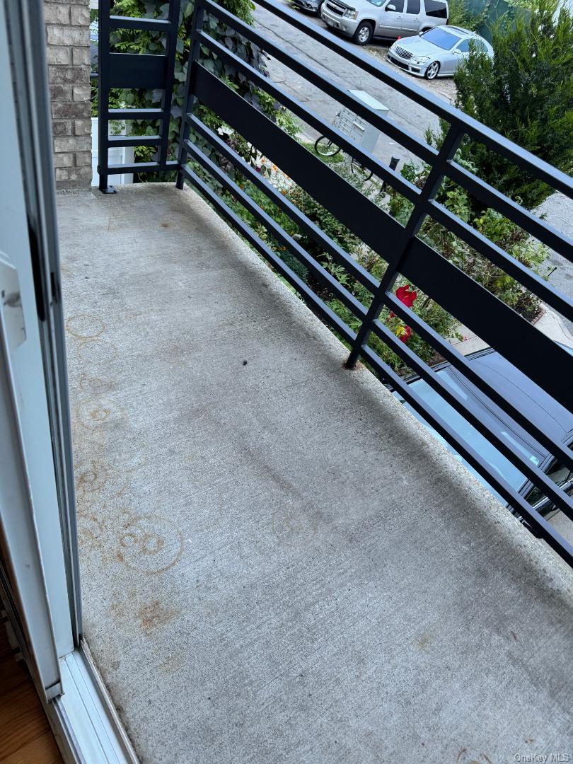 #10 photo, 442 Sapphire Street, Brooklyn , NY 11208