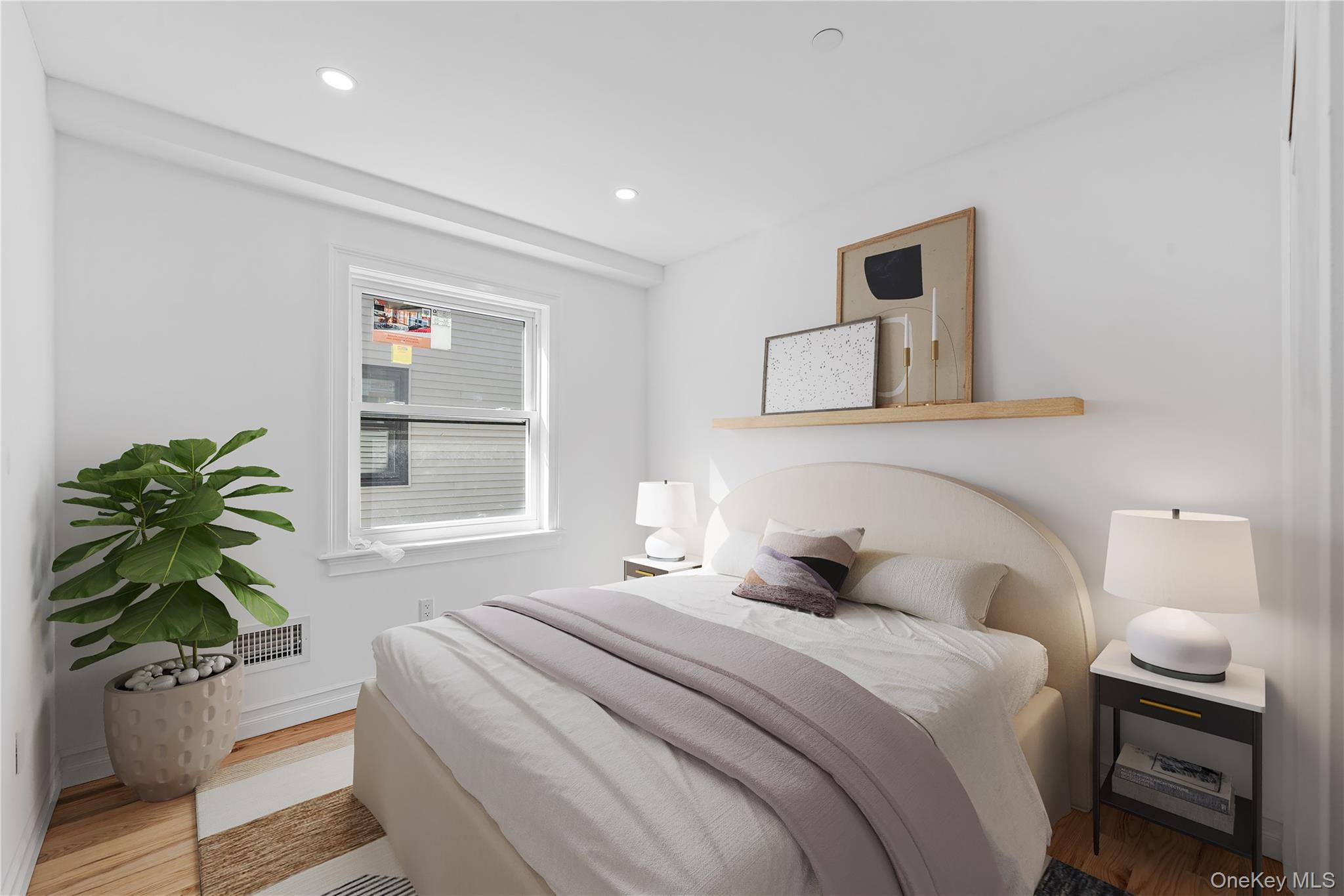 #11 photo, 258-10 147 Road, Rosedale , NY 11422