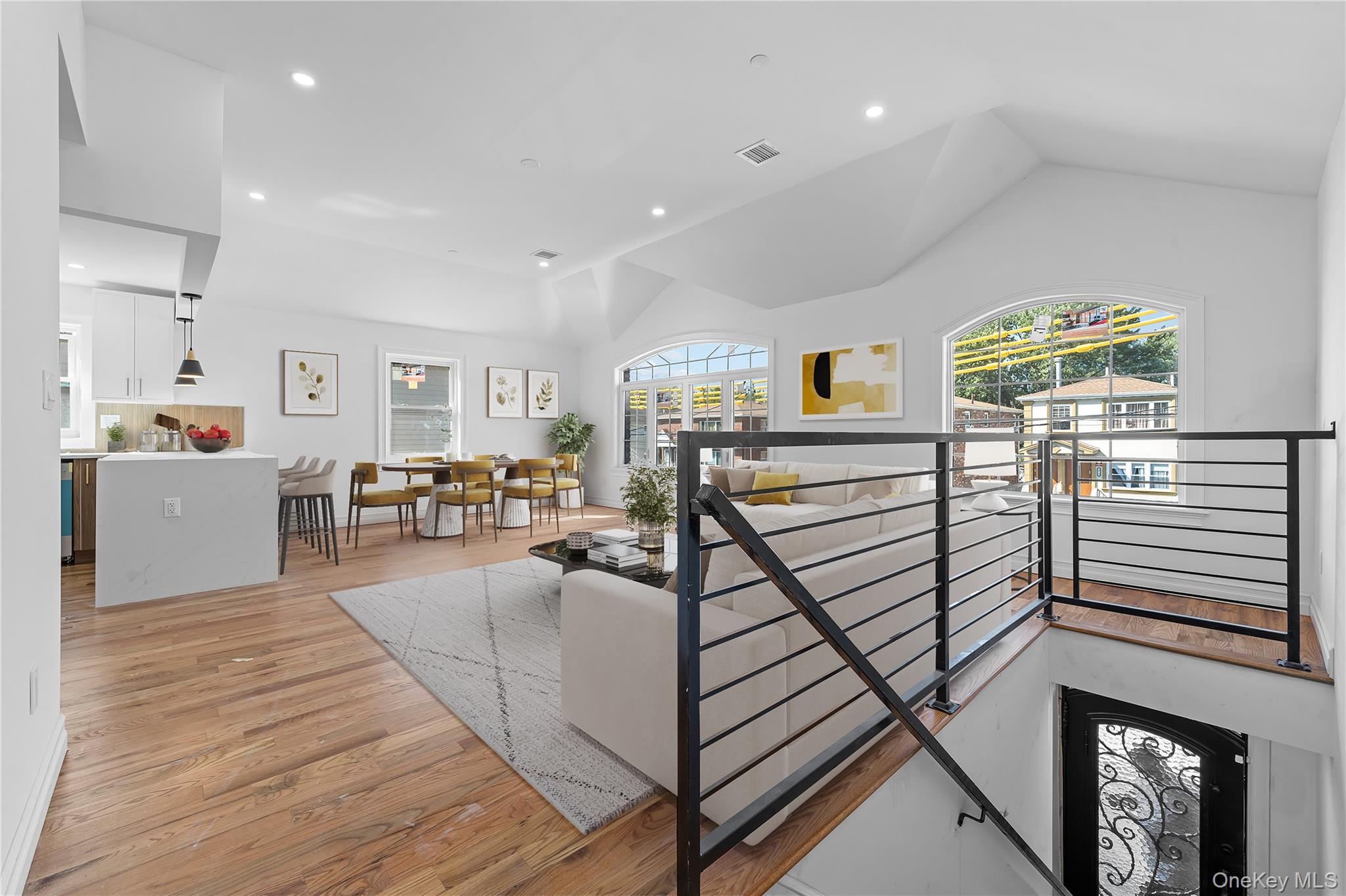 #12 photo, 258-10 147 Road, Rosedale , NY 11422