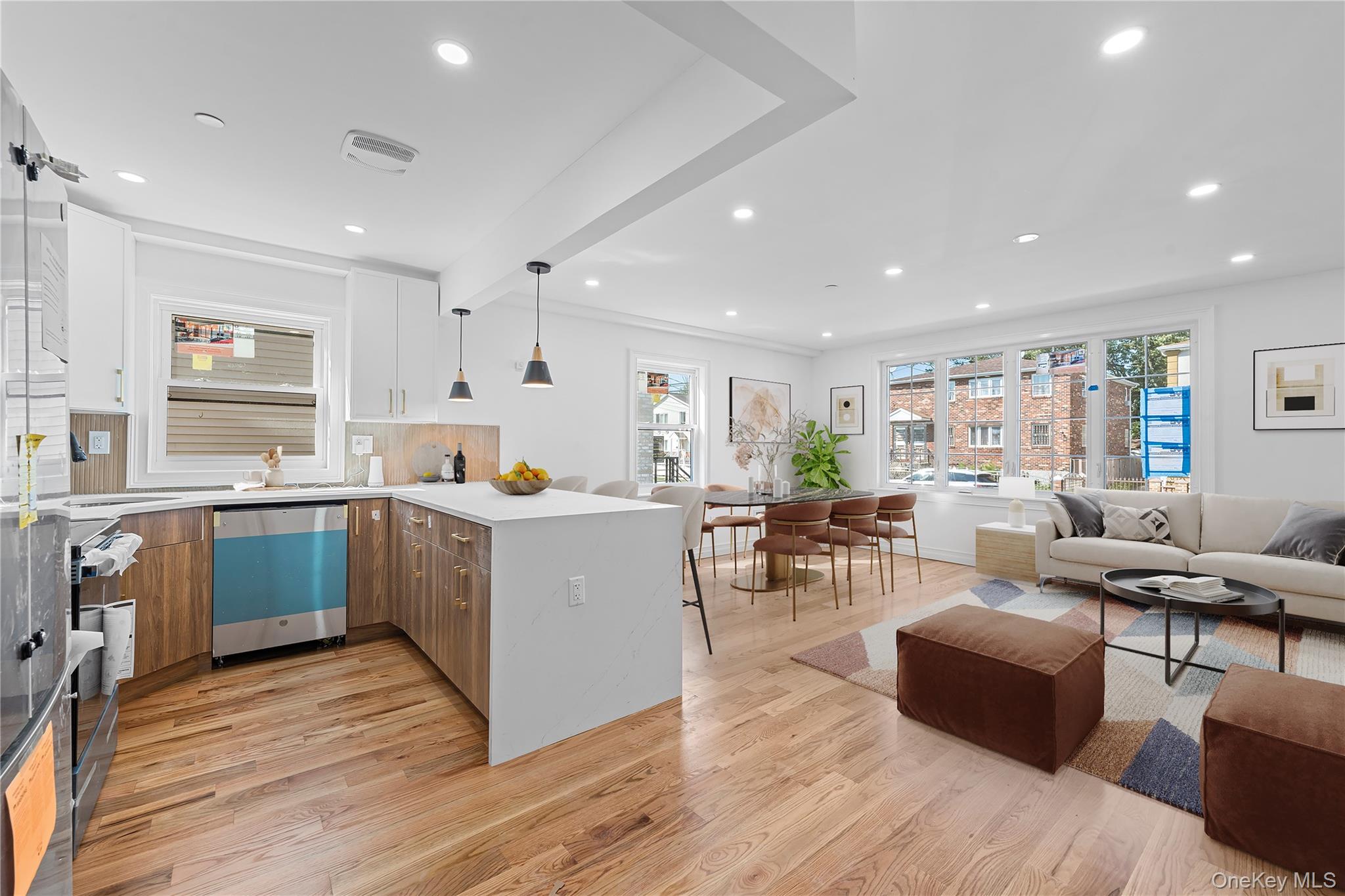 #4 photo, 258-10 147 Road, Rosedale , NY 11422