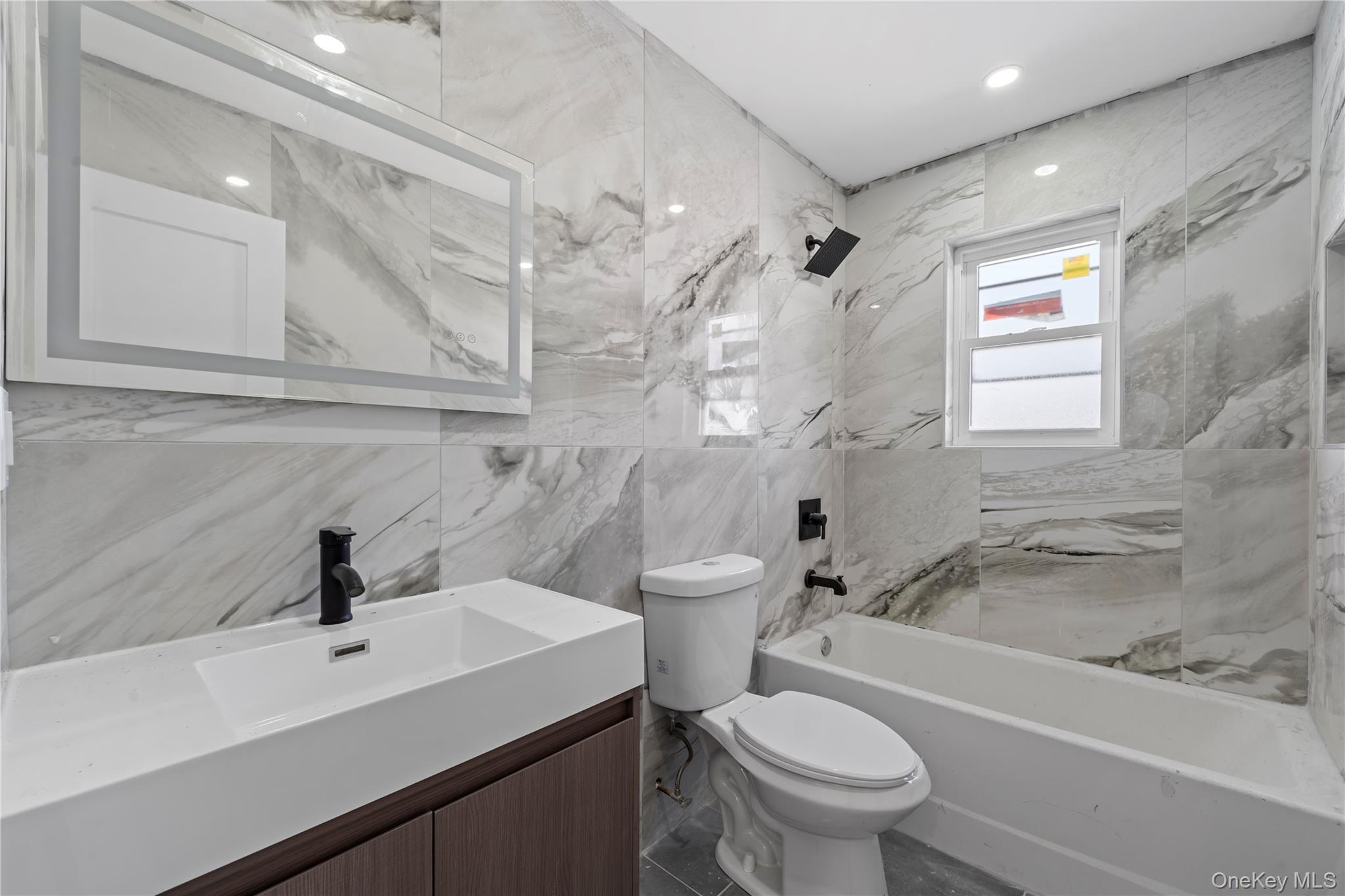 #7 photo, 258-10 147 Road, Rosedale , NY 11422